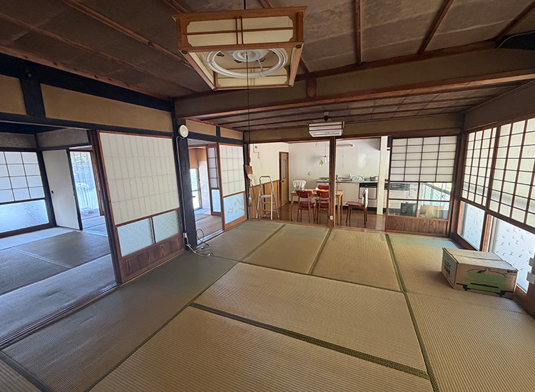 Wood house in Shimane