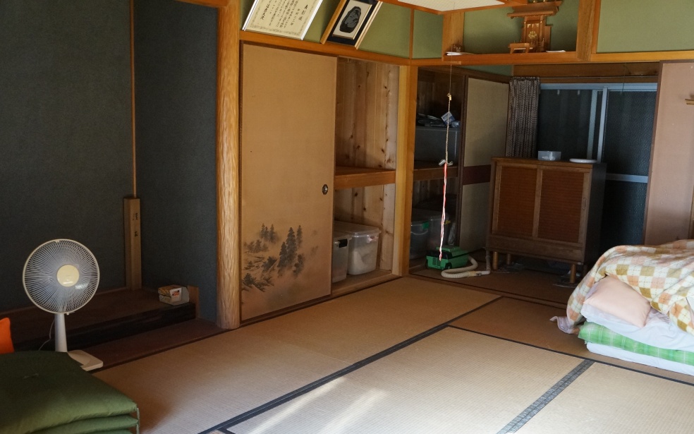 1980s wood house in Nara