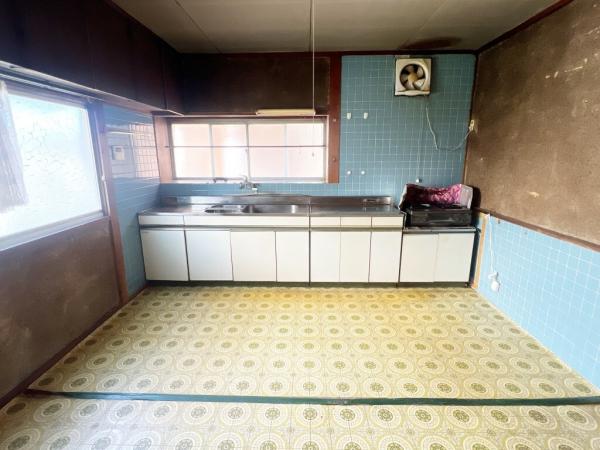1970s wood house in Kasaoka