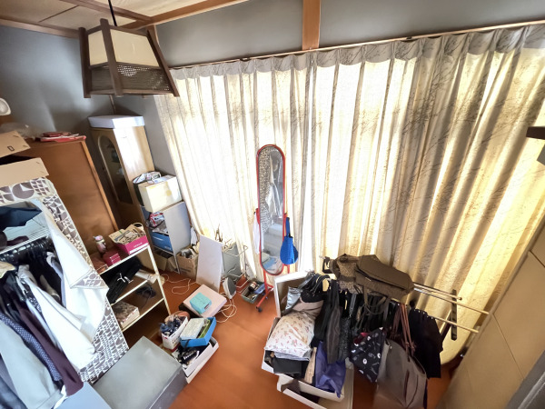 1980s wood house on a large plot in Tottori