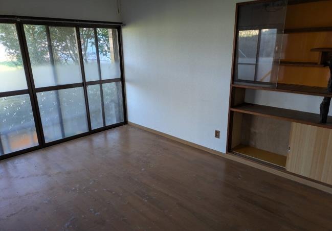 1970s wood house in Nejimekawaminami, Minamiosumi