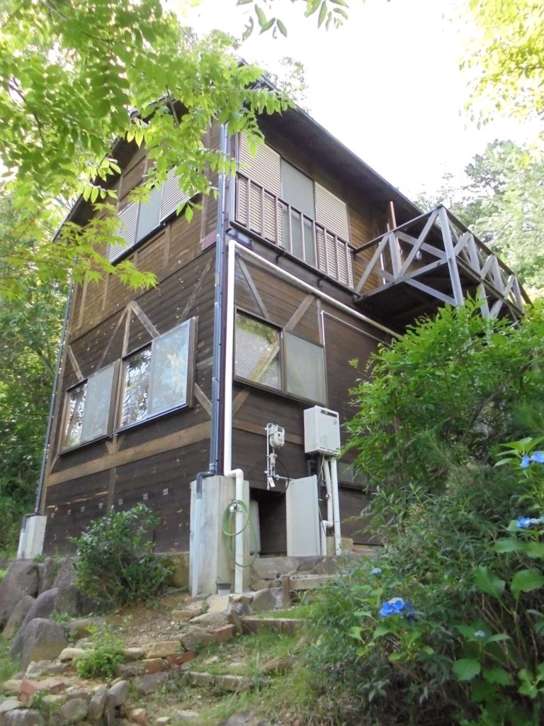 1990s wood house in Gifu