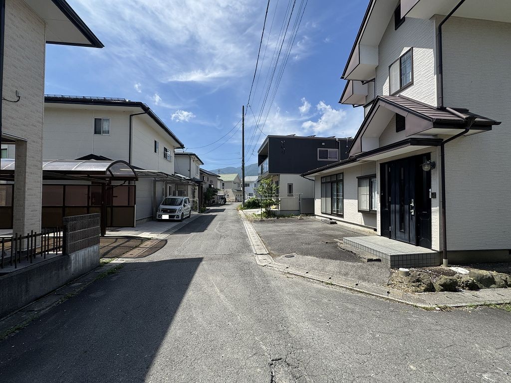 1990s wood house in Nagano
