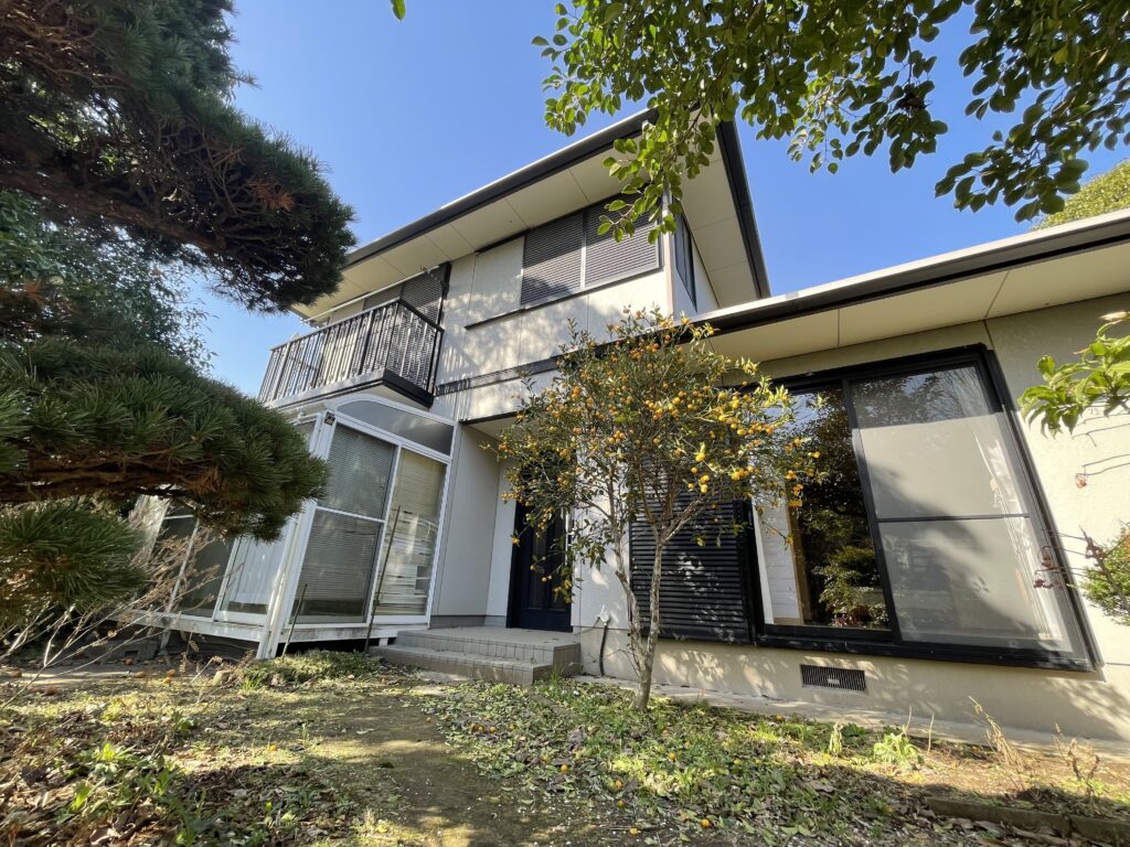 1990s steel-frame house in Chiba