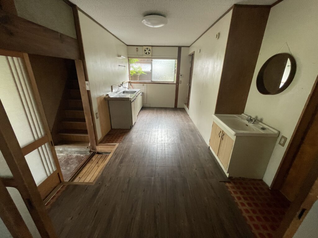 1970s wood house in Nara