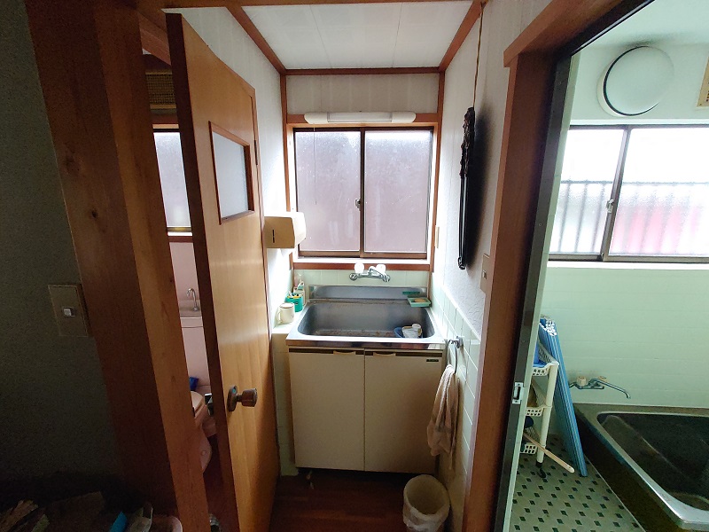 1940s wood house, 3-min walk to station, Tottori
