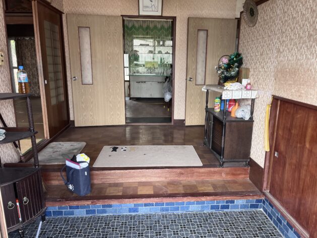 1970s wood house in Ehime