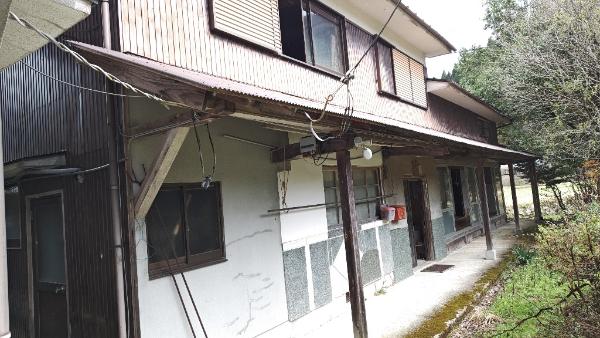 Wood house in Hyogo