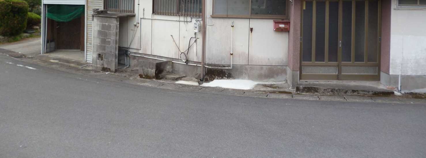 1940s wood house in Beppu, Ichikikushikino, farmland, approval needed
