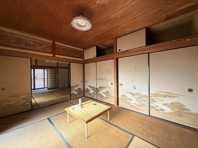 1970s wood house in Hyogo