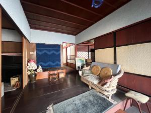 1920s wood house, 19-min walk to station, Fukui