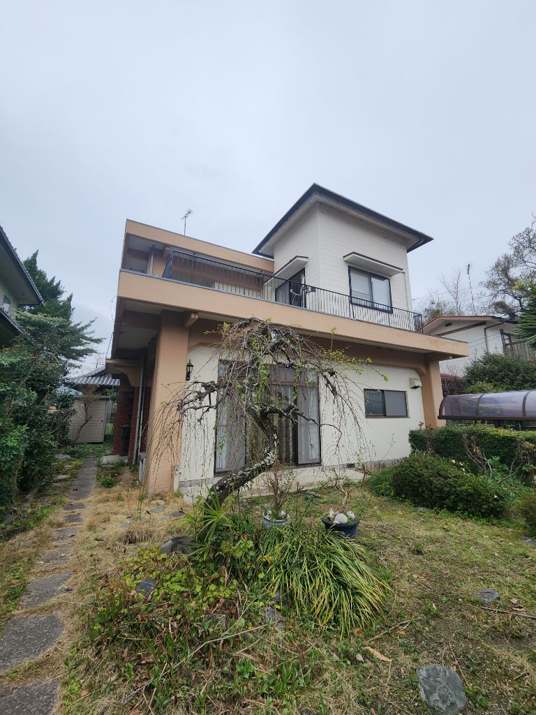 1980s concrete house in Ehime