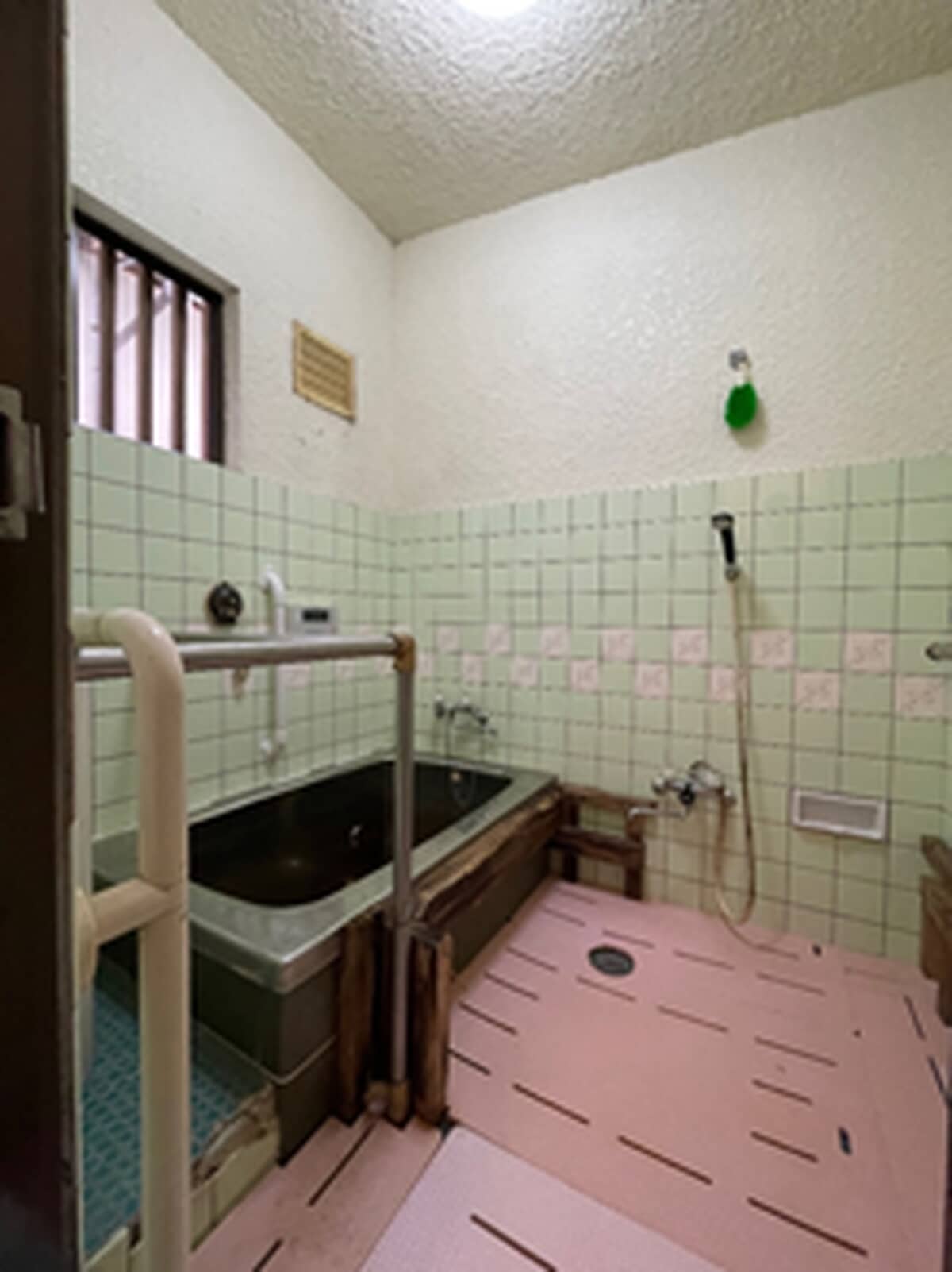 1980s wood house in Hiroshima