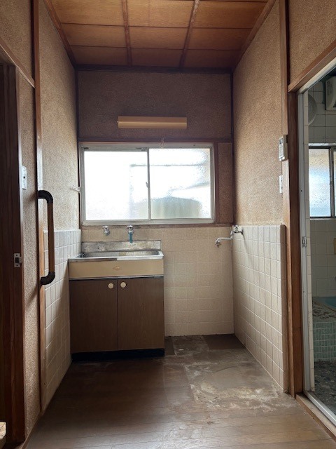 1970s wood house in Kagawa