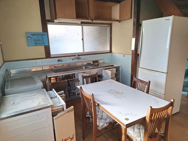 1950s wood house, 14-min walk to station, Yamaguchi