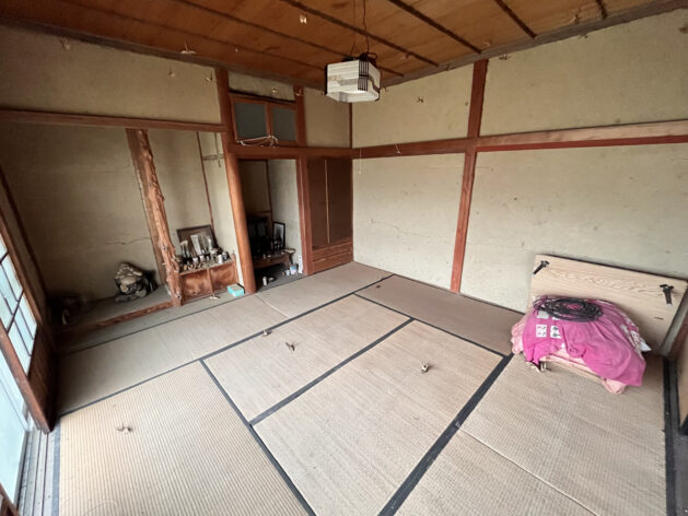 Wood house in Ehime