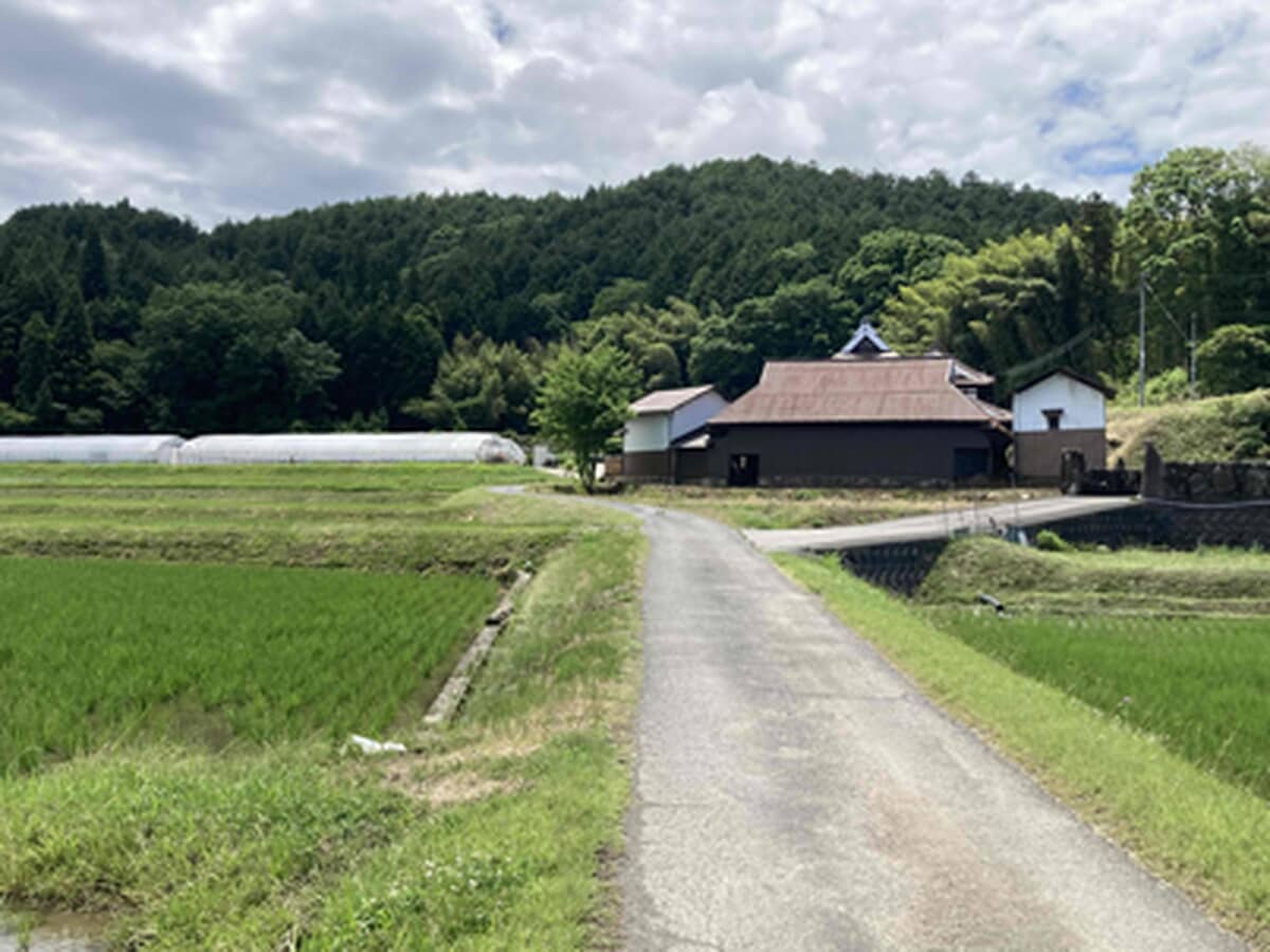1890s wood house on a large plot in Hiroshima