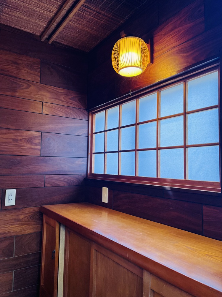 1980s wood house, 9-min walk to station, Iwate