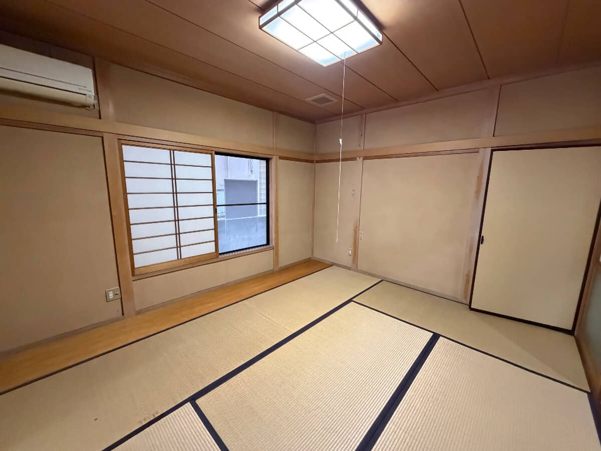 1990s house in Hiroshima