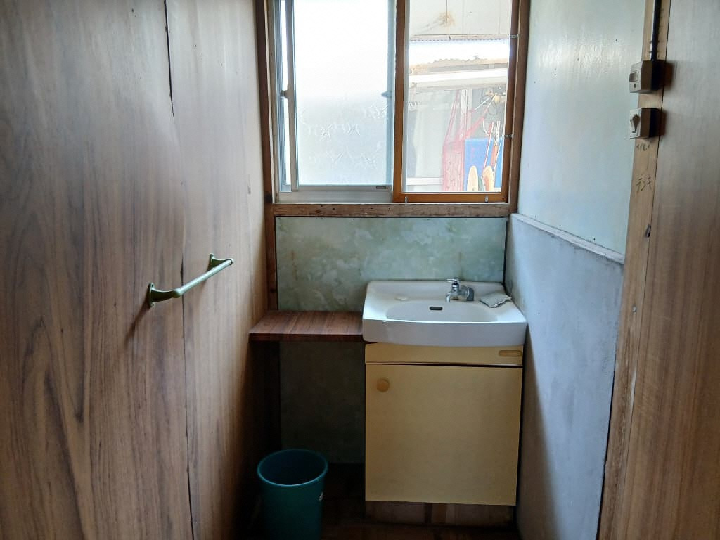 1970s wood house in Nagasaki