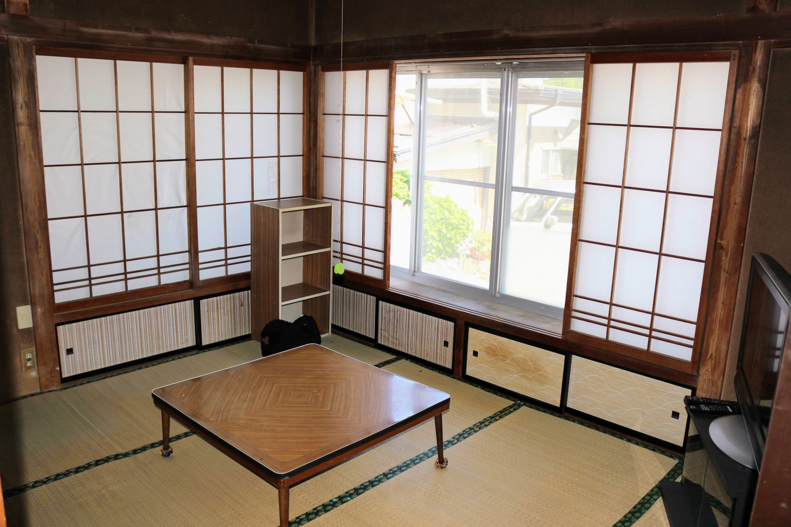 Price Reduced! House in Matsuiwa Area Residential Neighborhood