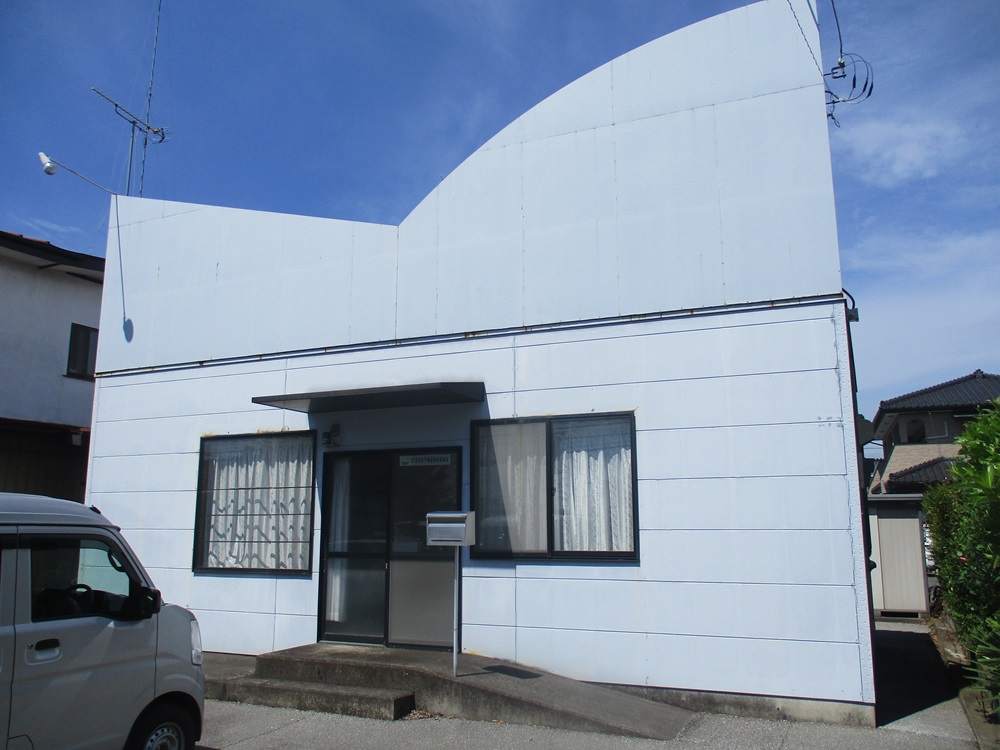 2000s steel-frame house, 17-min walk to station, Tochigi