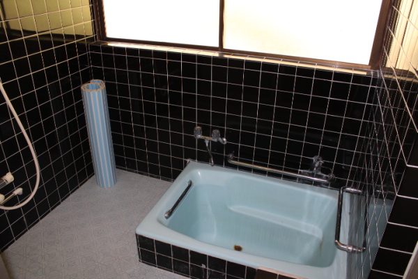 1980s house, 17-min walk to station, Shimane