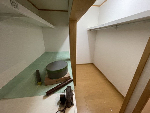 1930s wood house on a large plot in Tottori