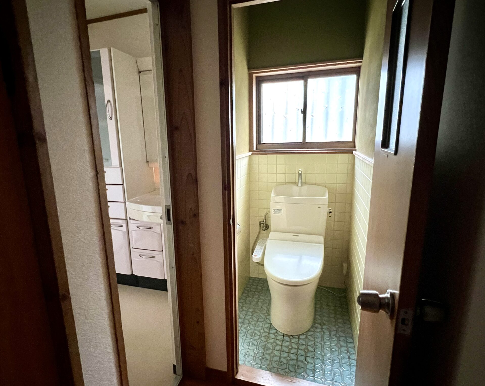 1980s wood house in Miyazaki
