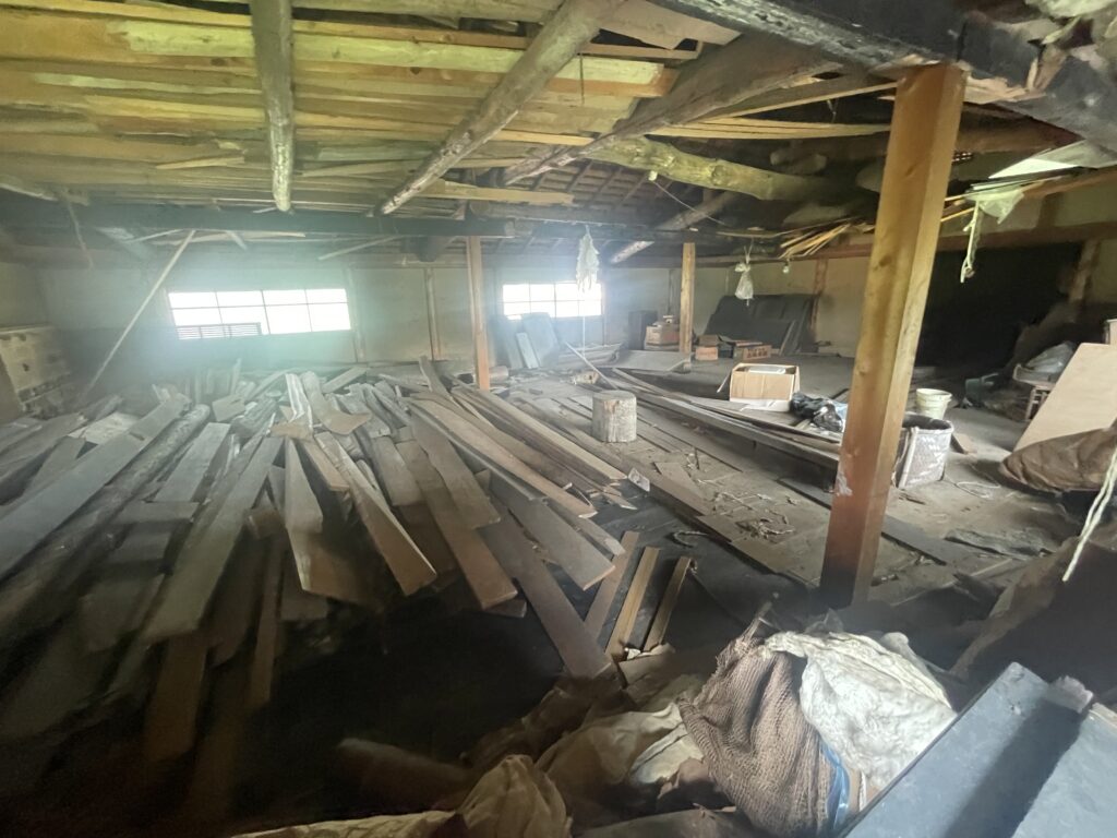 House with storehouses in Nara