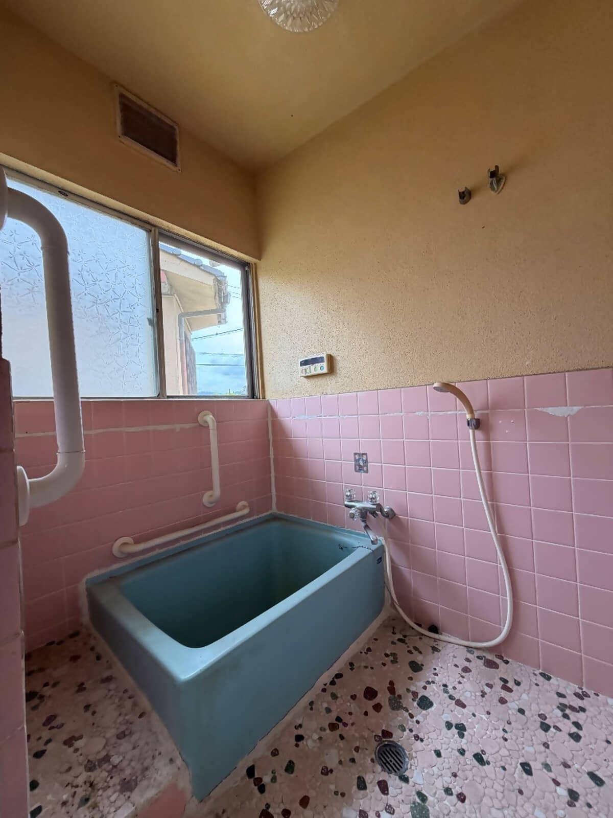 1970s wood house, 2-min walk to station, Hiroshima