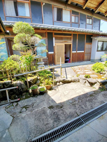 1960s wood house in Nara