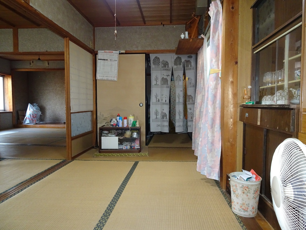 1970s wood house in Hyogo