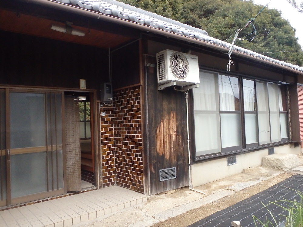 1970s wood house in Kagawa
