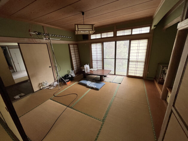 1980s wood house in Ehime