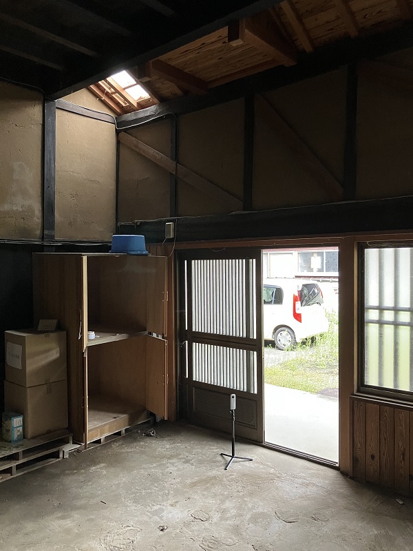 1890s wood house on a large plot in Tottori