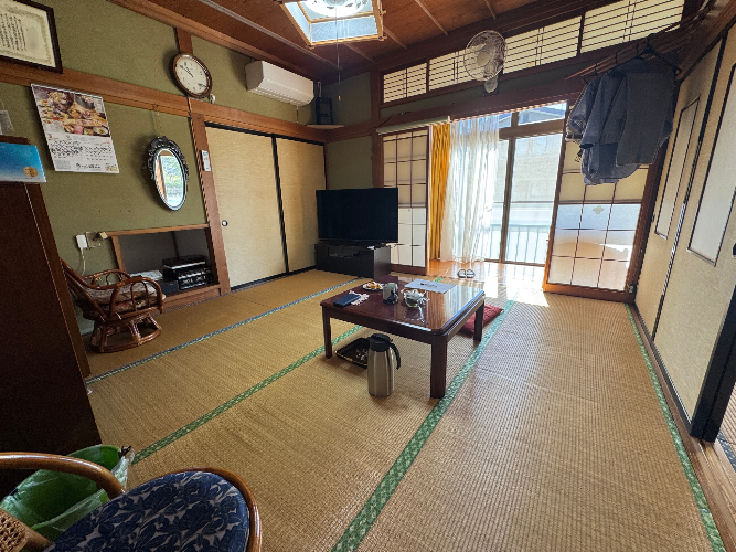 1980s wood house in Tokamachi, Niigata