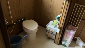 1970s wood house, 18-min walk to station, Yamagata