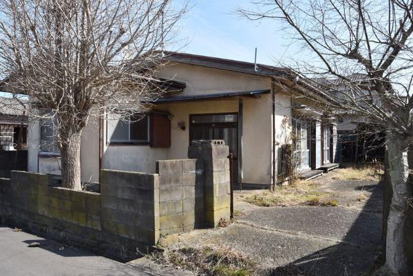 1970s wood house, 13-min walk to station, Chiba
