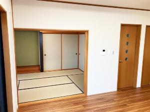 2000s wood house in Fukui