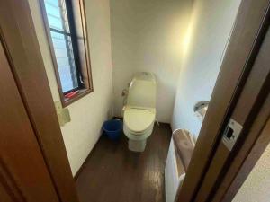 1990s wood house, 3-min walk to station, Fukui