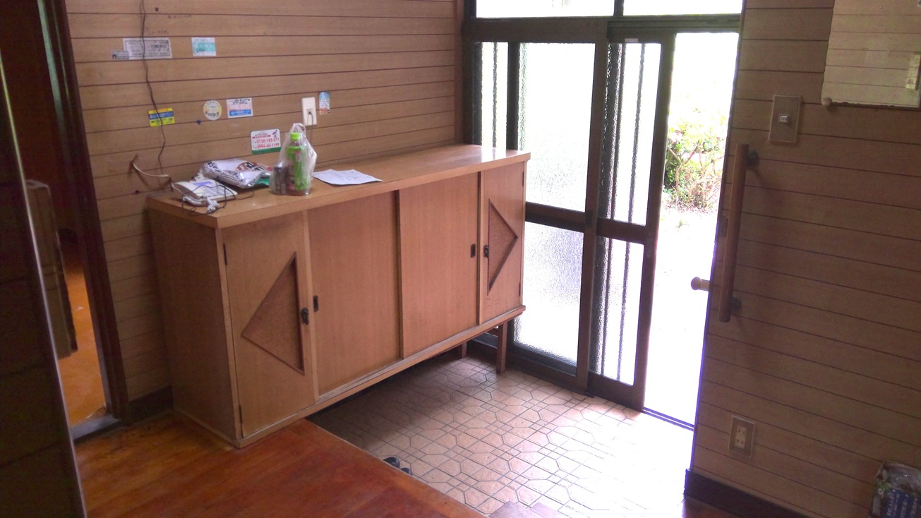 1980s wood house in Koyama, Kimotsuki, farmland, approval needed