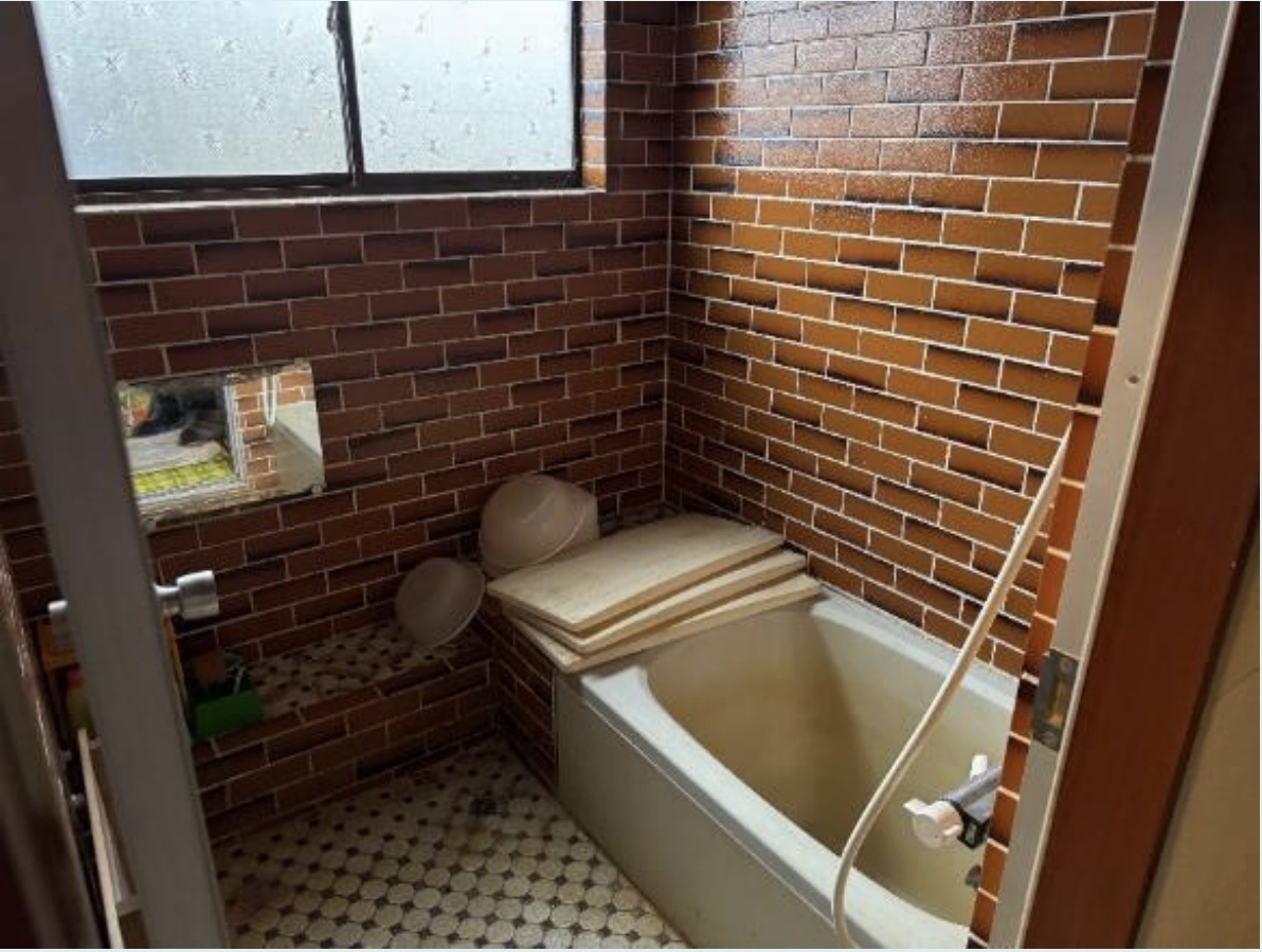 1960s house, 5-min walk to station, Akita
