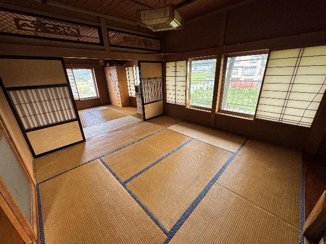 1970s house, 5-min walk to station, Tokamachi, Niigata