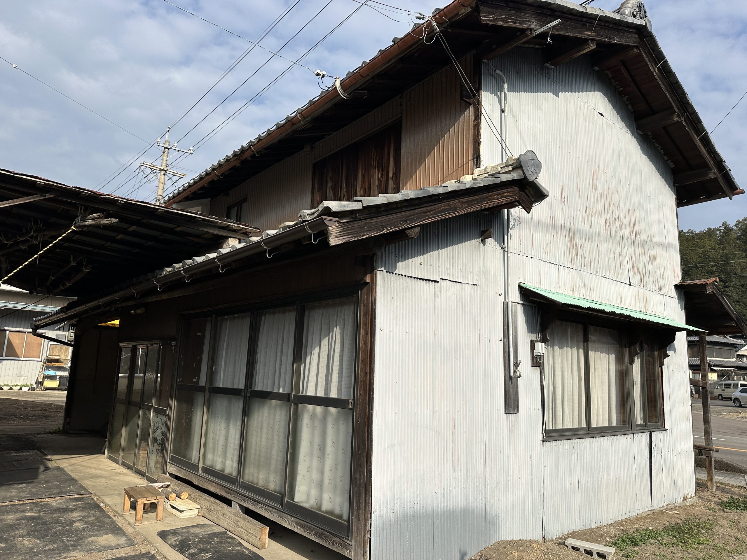 Wood house, 11-min walk to station, Gifu