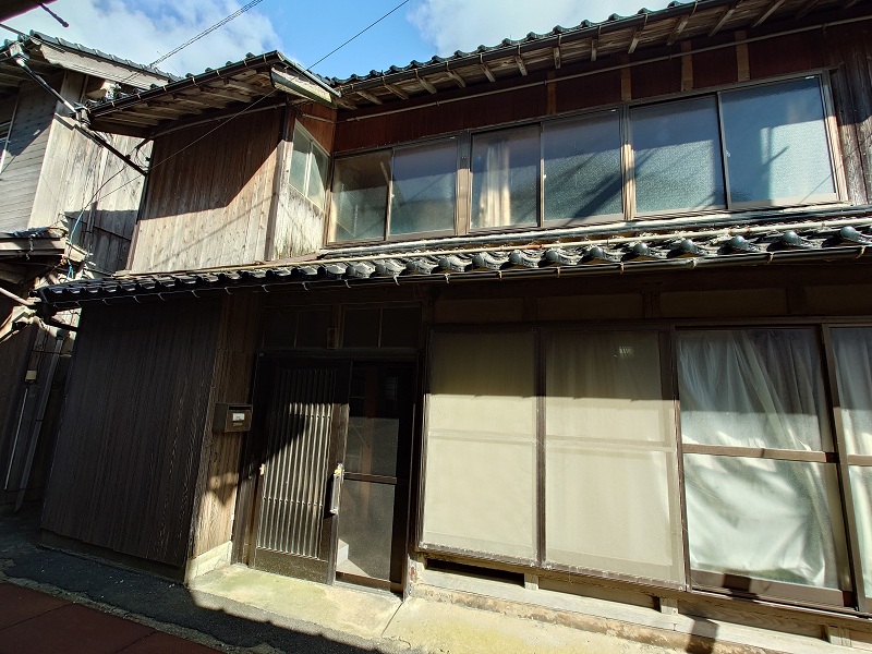 1920s wood house, 14-min walk to station, Tottori