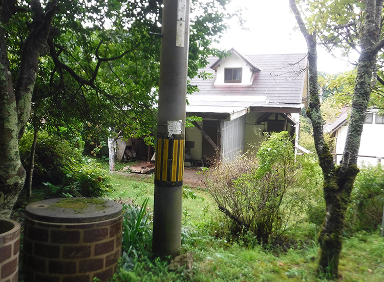 1990s wood house in Shimane