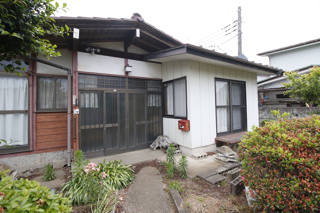 1970s wood house in Tochigi
