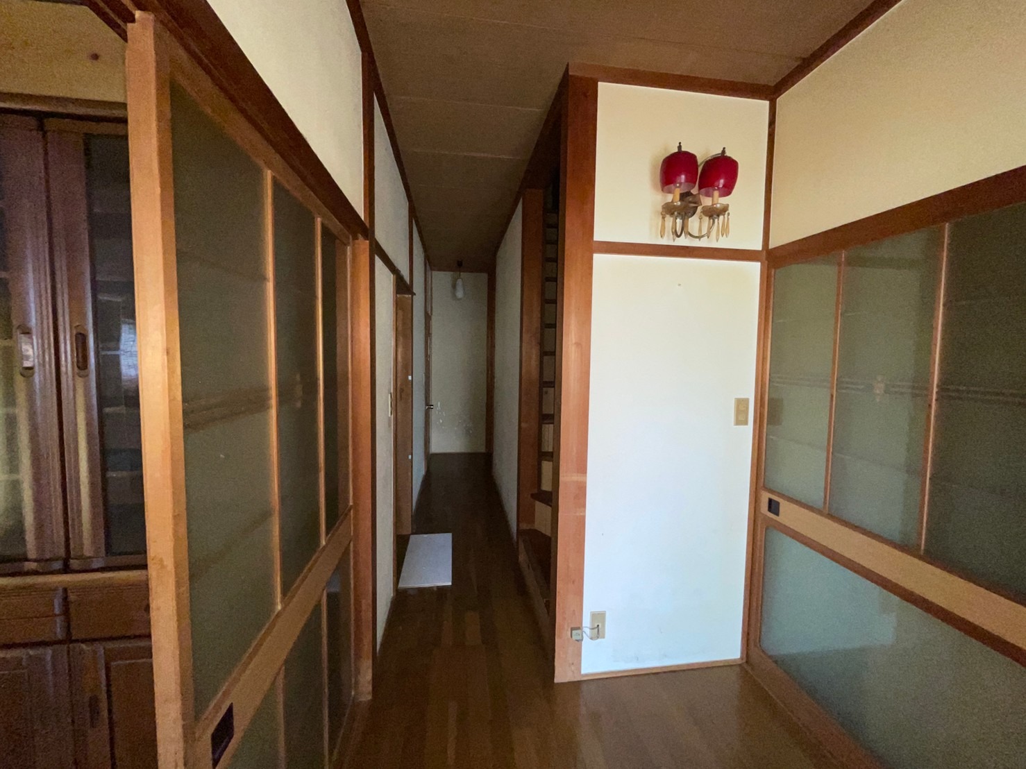 1980s wood house in Kochi