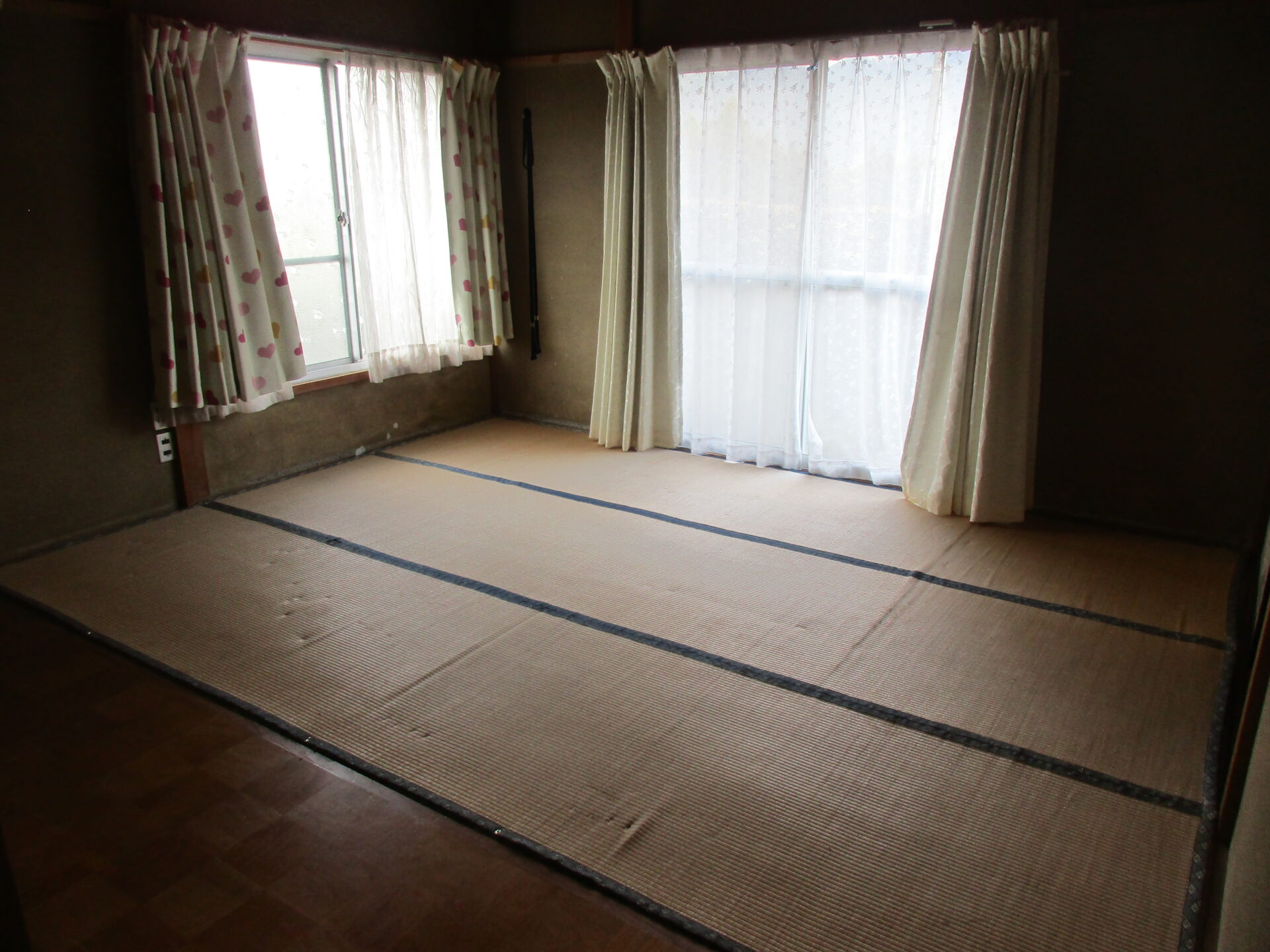 1920s wood house on a large plot in Shizuoka